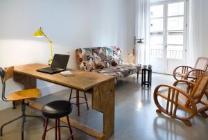 One-Bedroom Apartment with Balcony room in Best House Best Place