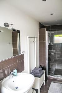 Ferienwohnung-Heinke-Urlaub-in-Tating-nahe-St-Peter-Ording