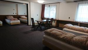 Hotel Weisser Hof Happei