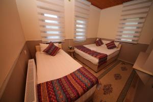 Triple Room room in Emiroğlu Konak