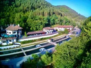 Fisherman's Hut Family Hotel - Beden