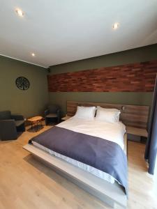 ALEGRIA - MOIECIU DE SUS