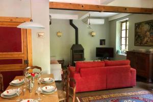 Maisons de vacances Independent cottage with swimming pool and tennis : photos des chambres