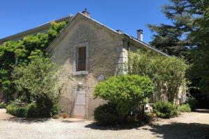 Maisons de vacances Independent cottage with swimming pool and tennis : photos des chambres