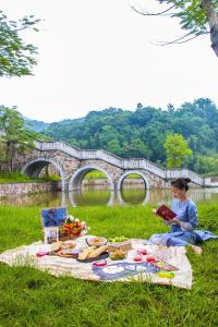 Làng Nương Yên Tử (Yên Tử Village)