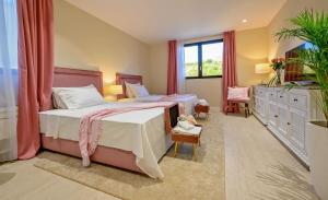 Luxury Beachfront Villa Raquel with Private Pool & Gym at Šolta, Croatia