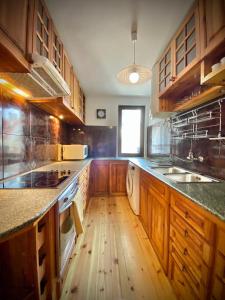 Bright Central Studio for 4 in Burgas