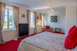 Hotels Logis Le Fleuray : photos des chambres
