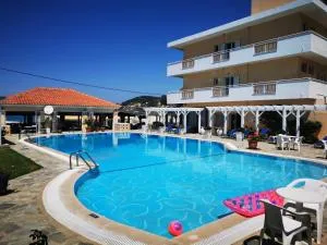 Nafsika Hotel - 罗达