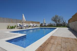 Arismari Villa - Heated Private Pool