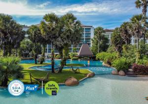 Naithonburi Beach Resort - SHA Extra Plus