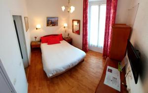 Hotels Hotel Richelieu : photos des chambres