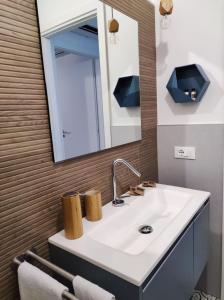 White Wall luxury rooms Scala dei turchi