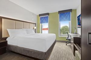 Hotel 1200