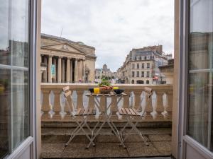 Appartements Studio renove avec terrasse et vue unique ! : photos des chambres