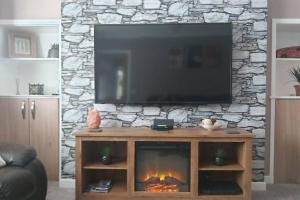 5 Riverside Place Thurso. 2 bed, 2 bathrooms.