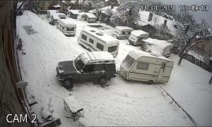 Camping Aviator Busteni, Parcare rulota termen lung (6-12 luni).