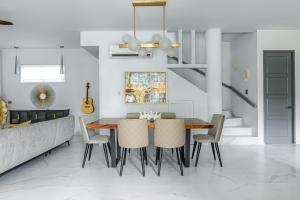 Peace Villa Santa Teresa - Walking distance to the beach