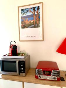 le 1835, studio rouge-Corail