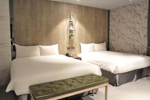 K HOTEL