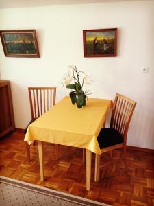 Apartment Studio Van Bakel Gerard