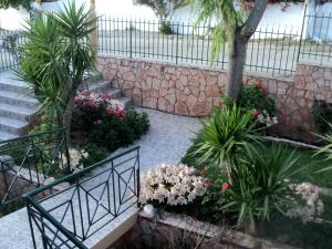Anastasis Apartments