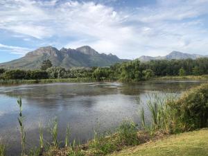 Cape Town Apartment on Erinvale Golf and Country Estate, Somerset West