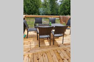 Michaels Bay Getaway on Manitoulin Island