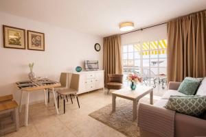 Apartment Laura Playa la Arena