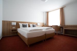 Nineofive Hotel