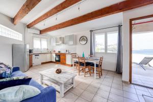 Le Pescadou by Cocoönr - Terrasse vue mer