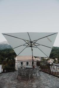 Quadruple Room with Terrace