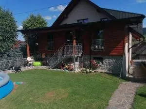 Gazdovsky Dvor Peter Jurky - Hruštín