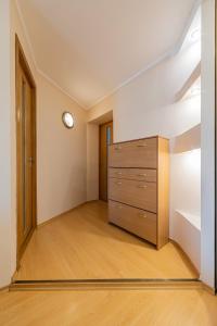 Three-room apartments on central district