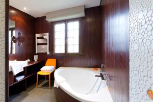 Hotels Hotel - Restaurant Le Cerf & Spa : photos des chambres