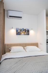 Стильні апартаменти MYFREEDOM ідеальна локація поруч із метро Кловська та БЦ Парус