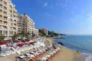 La Mer Luxury Penthouse Apartment