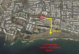 Maximilian House-Duplex vista al mar en complejo con piscina