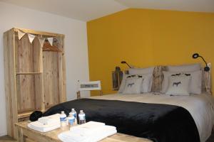 B&B / Chambres d'hotes Chambres d'hotes Logis Charrier Le Petit Bignon : photos des chambres