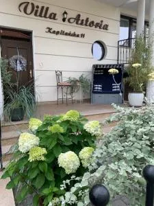 阿斯托利亚别墅酒店 - 斯维诺乌伊希切