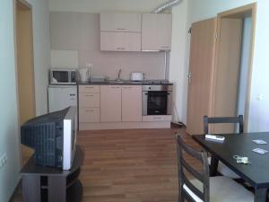 Oasis Beach Apartments Kamchia