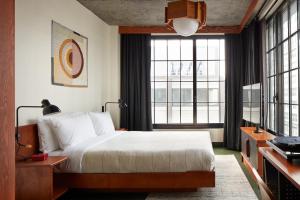 Superior Single Room room in Ace Hotel Brooklyn