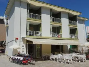 艾菲奥里酒店 - 切尔维尼亚诺德尔夫留利