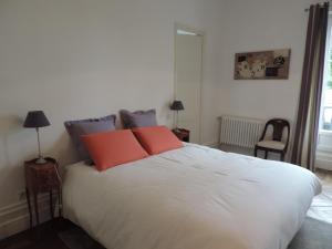 B&B / Chambres d'hotes Cedre et Charme : photos des chambres