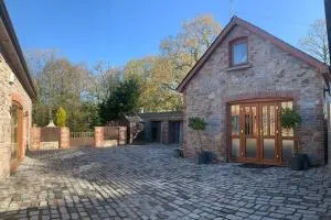 Cwtch Bach - Garnant - Garnant