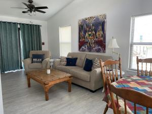 Two-Bedroom House room in FAR425-Farley House home