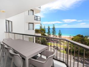 Seaview 31 Luxurious Beachside Two Bedroom Apartment in Seaview Resort with Stunning Views