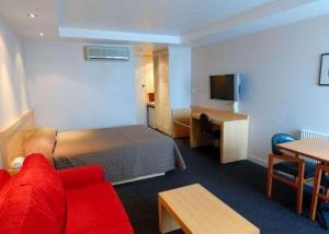 Richmond Henty Hotel