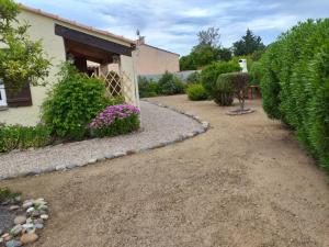 Maisons de vacances Aux pieds des montagnes : photos des chambres