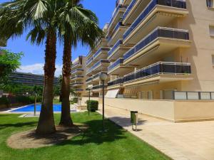 Rentalmar Ventura Village Families